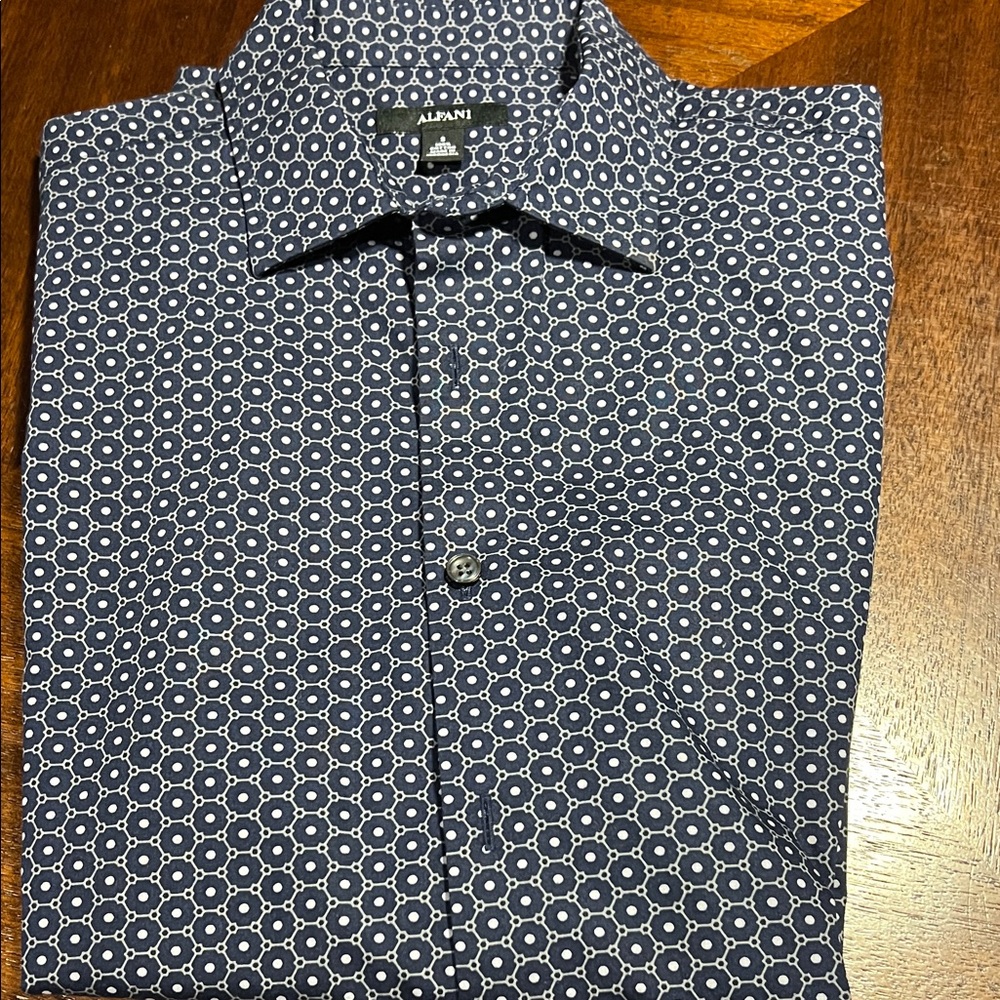 Alfani Men's Navy Geometric Button Down Shirt never worn